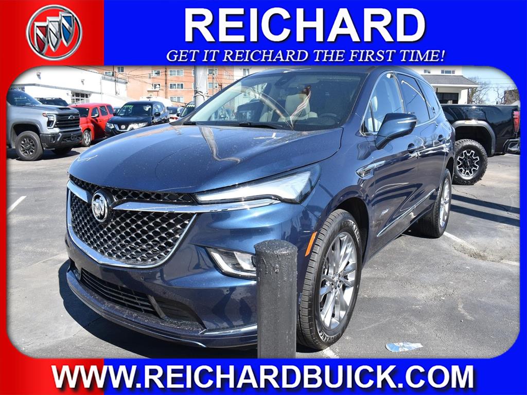 2023 Buick Enclave Avenir - main photo