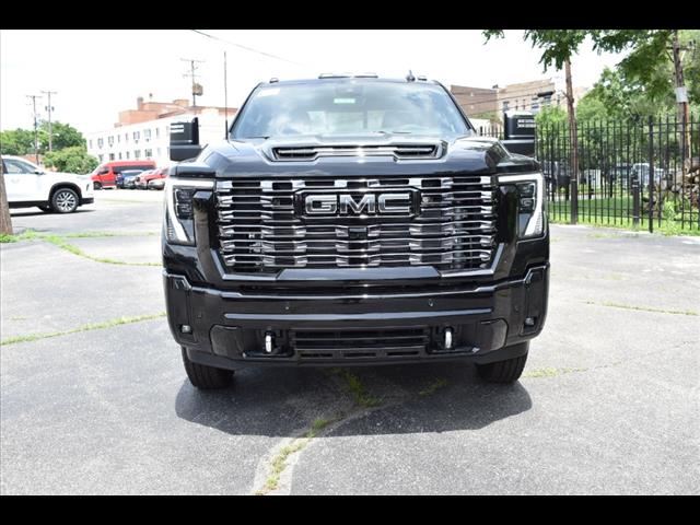 2025 GMC Sierra 2500HD AT4