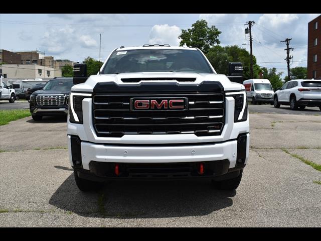 2025 GMC Sierra 2500HD AT4