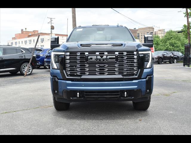 2025 GMC Sierra 2500HD Denali Ultimate