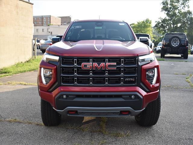 2025 GMC Canyon AT4