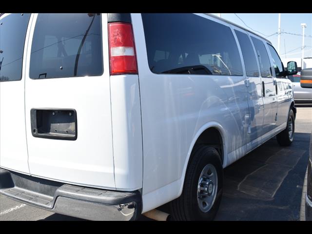 2017 Chevrolet Express LT 3500