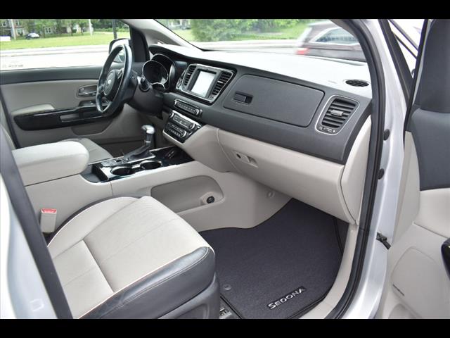 2021 Kia Sedona SX