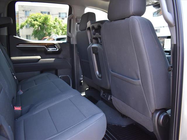 2025 GMC Sierra 1500 SLE