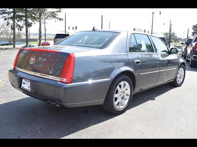 2011 Cadillac DTS Premium Collection