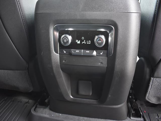 2025 GMC Yukon XL Elevation