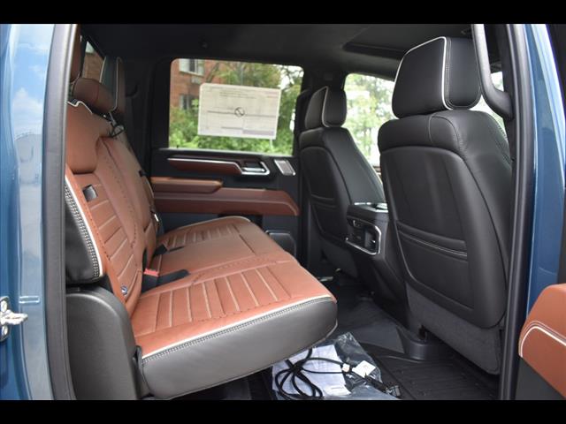 2025 GMC Sierra 2500HD Denali Ultimate