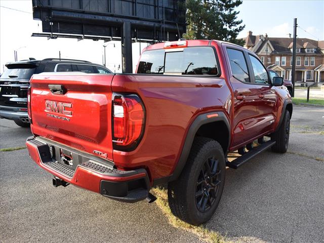 2025 GMC Canyon AT4