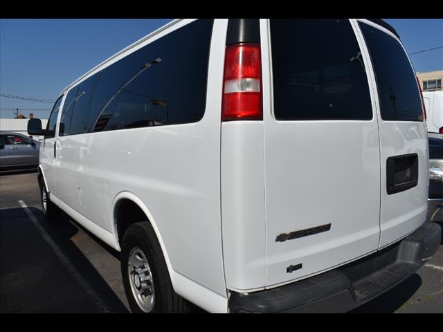 2017 Chevrolet Express LT 3500