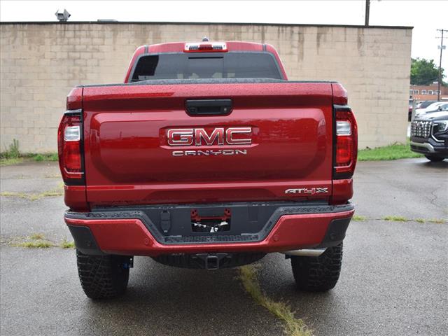 2025 GMC Canyon AT4