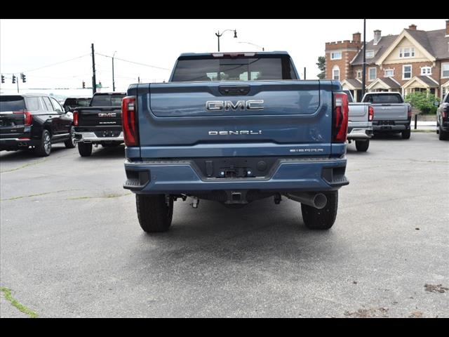 2025 GMC Sierra 2500HD Denali Ultimate