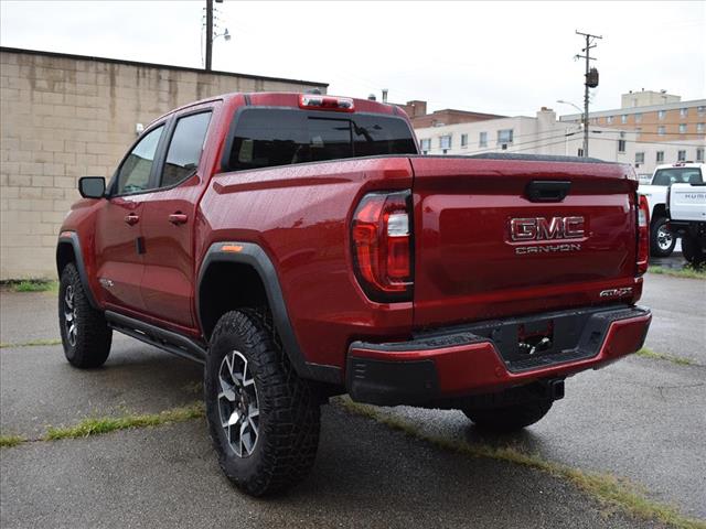 2025 GMC Canyon AT4