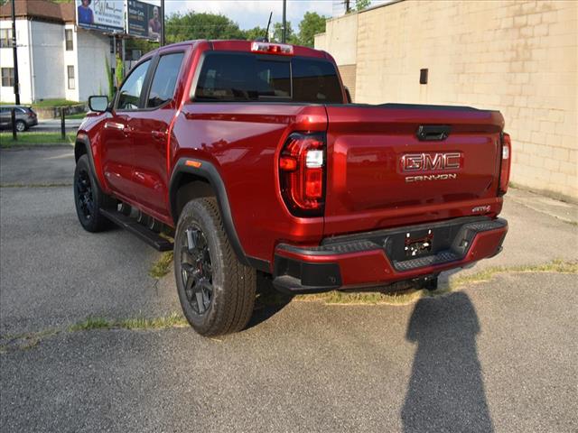 2025 GMC Canyon AT4