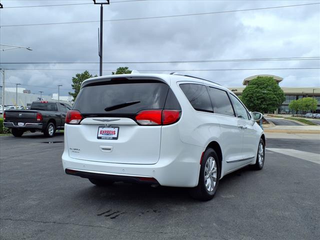 2018 Chrysler Pacifica 