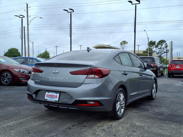 2019 Hyundai ELANTRA 