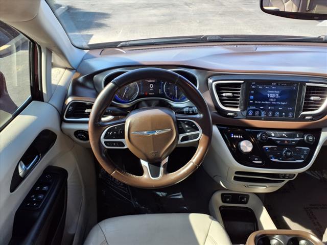 2017 Chrysler Pacifica 