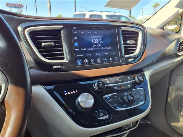 2017 Chrysler Pacifica 