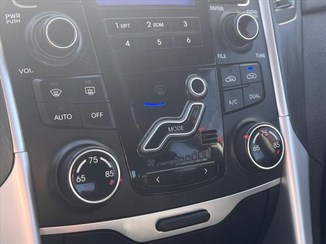 2011 Hyundai Sonata SE 2.0T