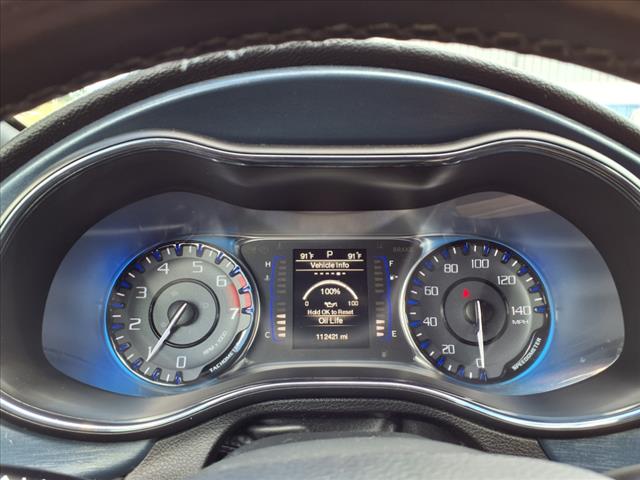 2015 Chrysler 200 