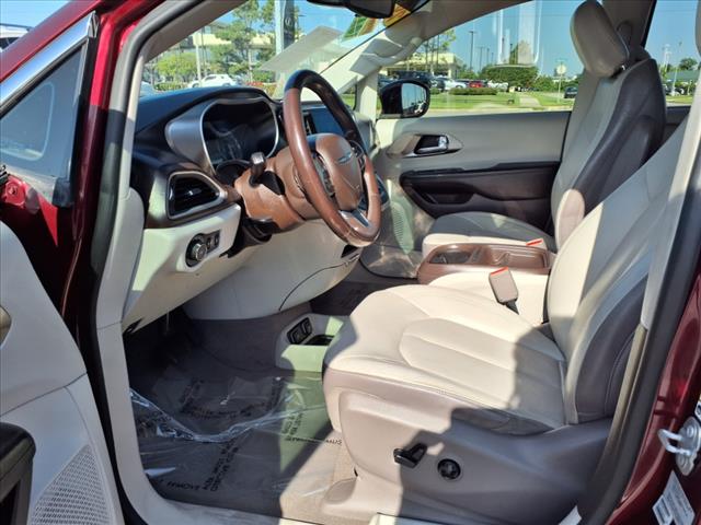2017 Chrysler Pacifica 