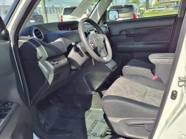 2015 Scion xB 