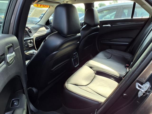 2017 Chrysler 300 