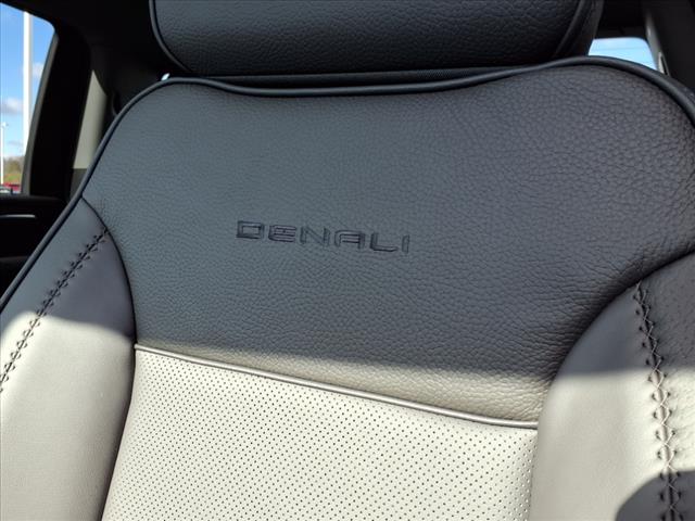 2025 GMC Sierra 3500HD Denali
