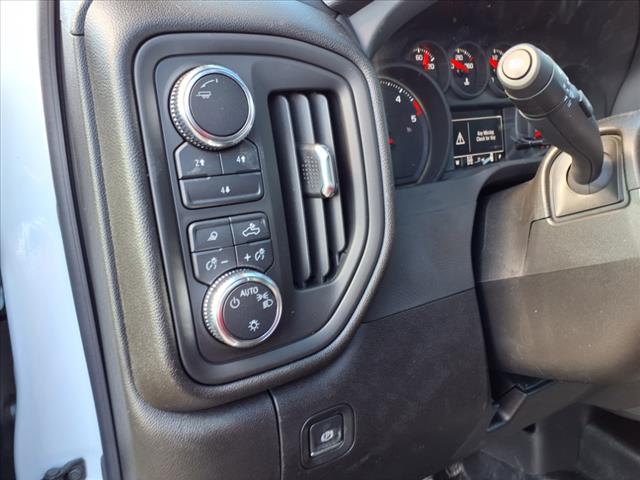 2025 GMC Sierra 2500HD Pro