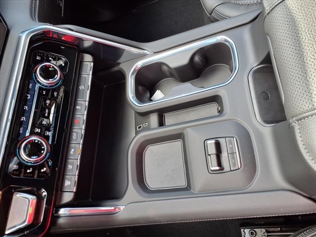 2025 GMC Sierra 3500HD Denali