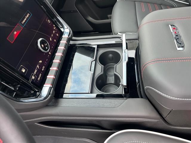 2025 GMC Yukon XL AT4
