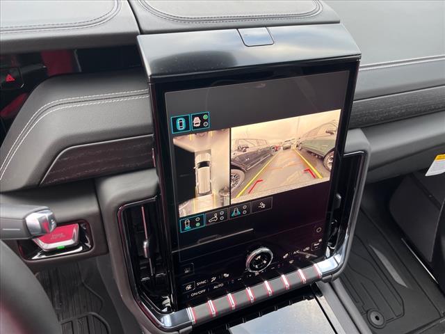 2025 GMC Yukon XL AT4
