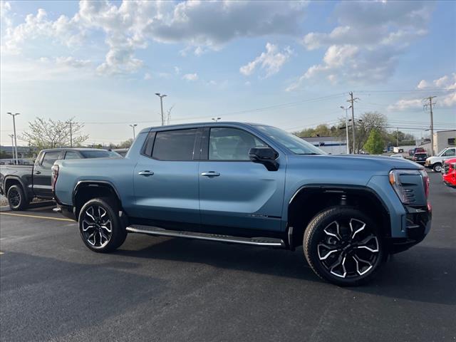 2025 GMC Sierra EV Denali
