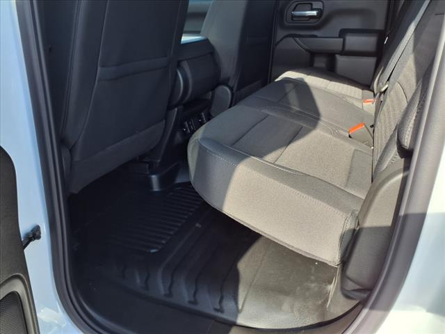 2025 GMC Sierra 2500HD Pro
