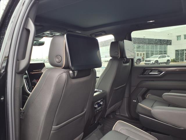 2025 GMC Yukon XL Elevation