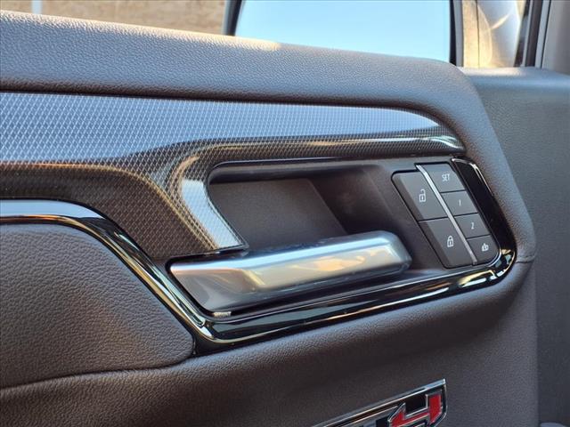 2025 GMC Sierra 1500 AT4