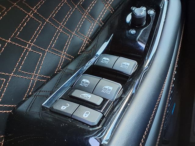 2023 Jeep Grand Cherokee L Summit Reserve