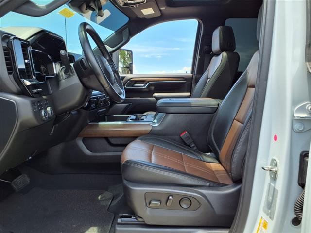 2024 Chevrolet Silverado 3500HD High Country