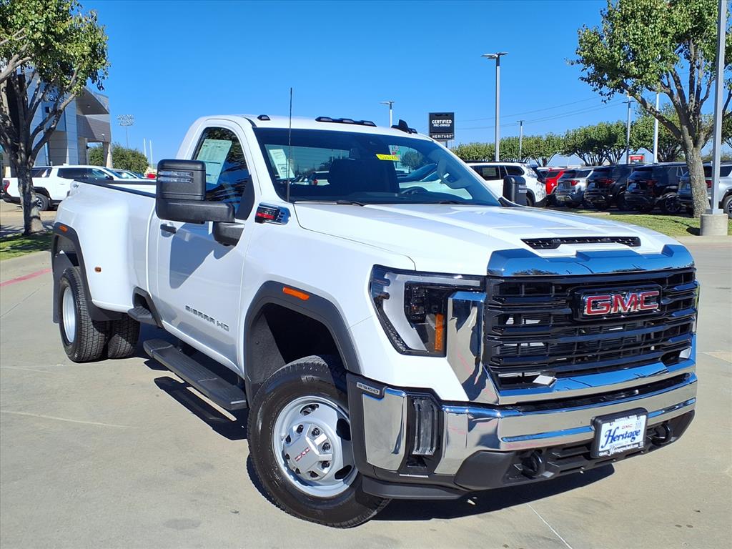 2026 GMC Sierra 3500HD Pro