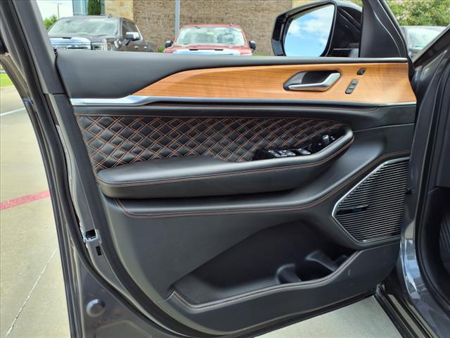 2024 Jeep Grand Cherokee L Summit