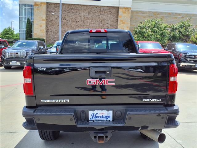 2017 GMC Sierra 2500HD Denali