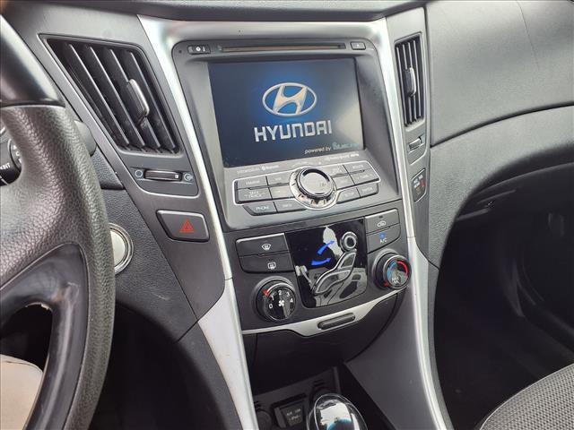 2012 Hyundai SONATA SE