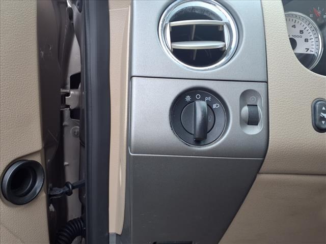 2004 Ford F-150 Lariat