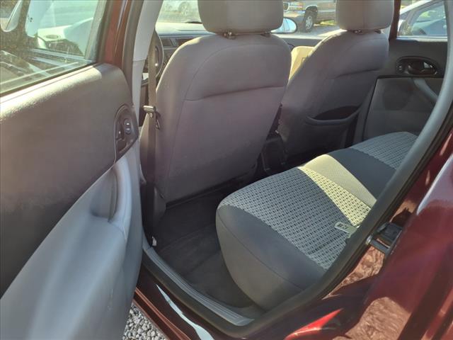 2007 Ford Focus ZX4 S