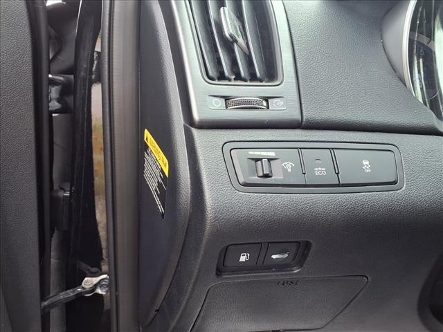 2012 Hyundai SONATA SE
