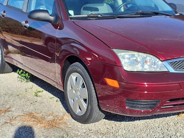 2007 Ford Focus ZX4 S