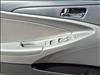 2011 Hyundai SONATA SE - thumbnail 18