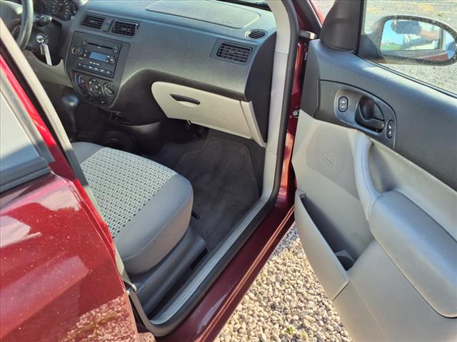 2007 Ford Focus ZX4 S
