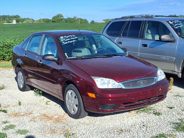 2007 Ford Focus ZX4 S