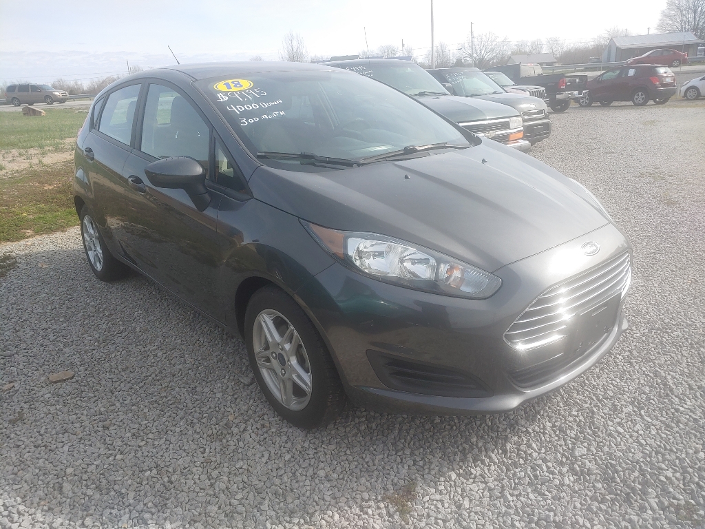 2018 Ford Fiesta SE - main photo