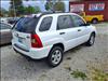 2009 Kia Sportage LX - thumbnail 2